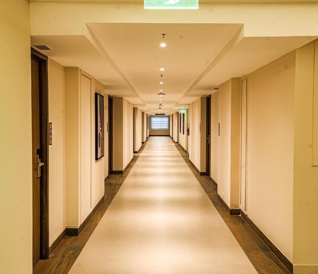The Sulit Whitefield Hotell Bangalore Exteriör bild