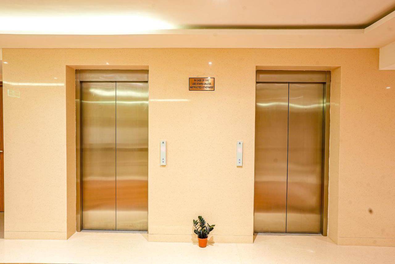 The Sulit Whitefield Hotell Bangalore Exteriör bild
