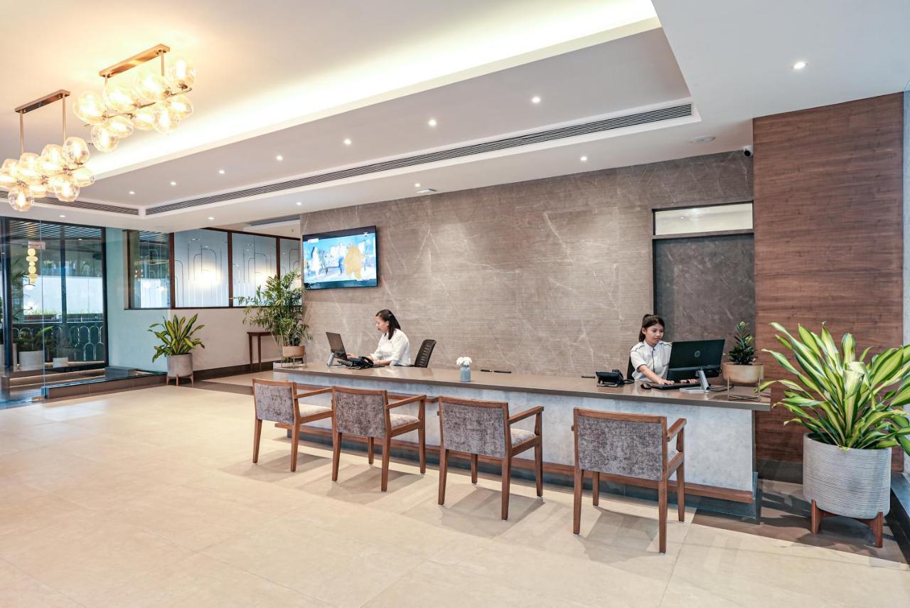 The Sulit Whitefield Hotell Bangalore Exteriör bild
