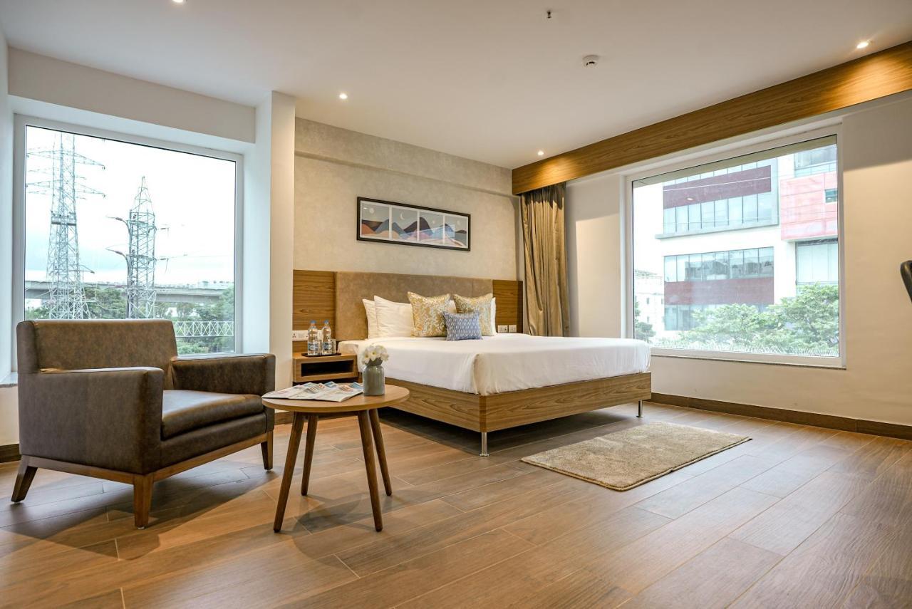 The Sulit Whitefield Hotell Bangalore Exteriör bild